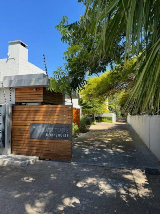 Luxury Townhouse In Stellenbosch Central Eksteriør bilde